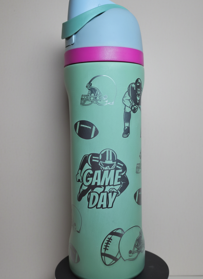 Football Star Sip and Pour Style 24oz Cups