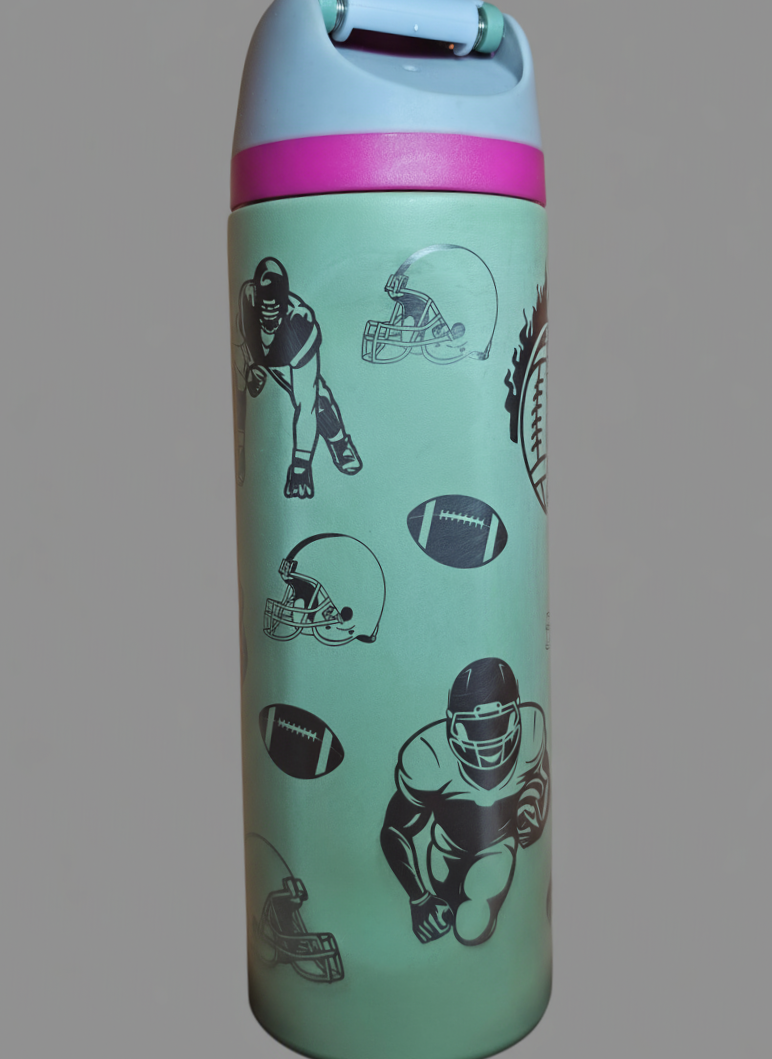 Football Star Sip and Pour Style 24oz Cups